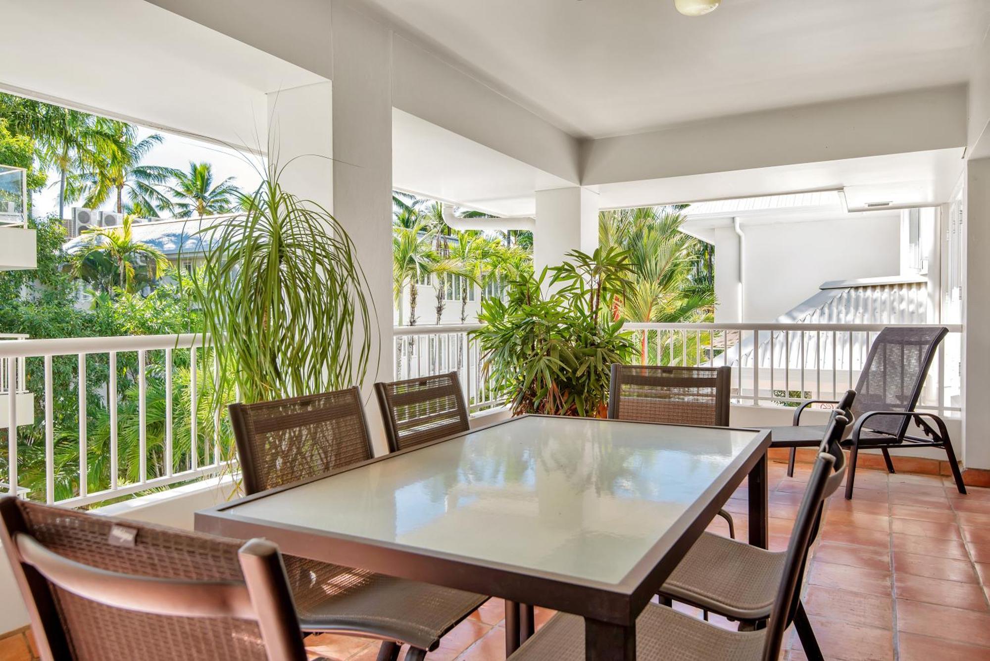 Balboa Apartments Port Douglas Esterno foto